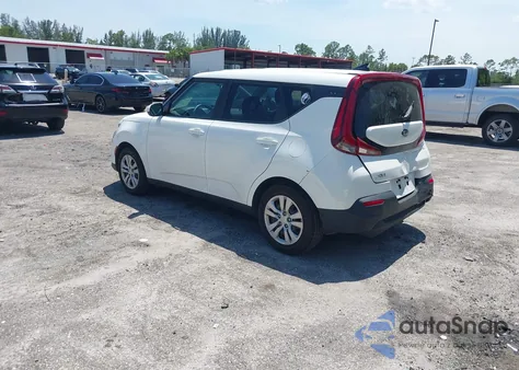 2021 Kia Soul Lx z USA, uszkodzony, nr VIN KNDJ23AU6M7146076